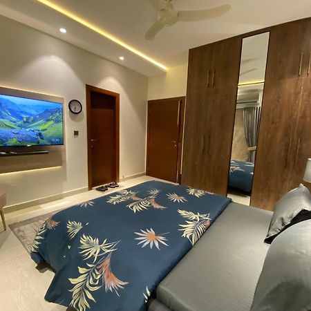 Firefly Retreat-Your Home Away From Home راوالبيندي المظهر الخارجي الصورة