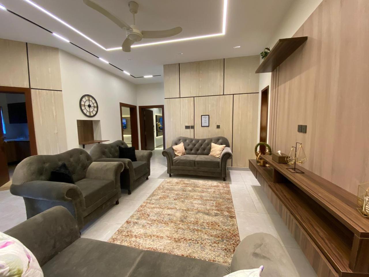 Firefly Retreat-Your Home Away From Home راوالبيندي المظهر الخارجي الصورة